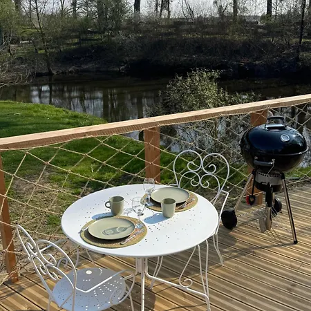 Dome Nature & Jaccuzi Au Bluegrassranch Kemping