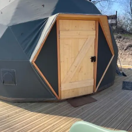 Dome Nature & Jaccuzi Au Bluegrassranch *