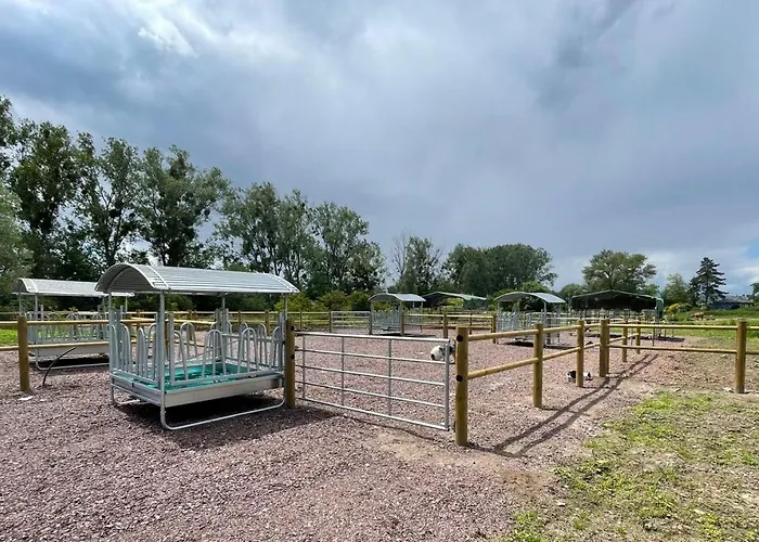 Dôme Nature&jaccuzi Au Bluegrassranch Parque de Campismo